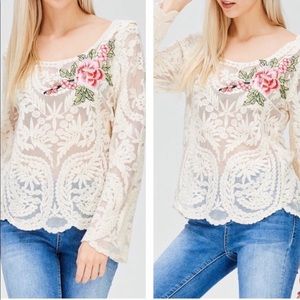 Lace Long Sleeved Cream Floral Top